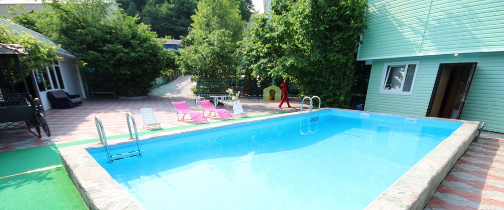 pool_court